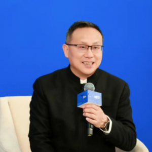 东方国际集团董事长童继生：并购重组与AI赋能，共促上市公司高质量发展 ...