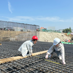 多地力推重点项目建设，强化资金保障助力经济回升
